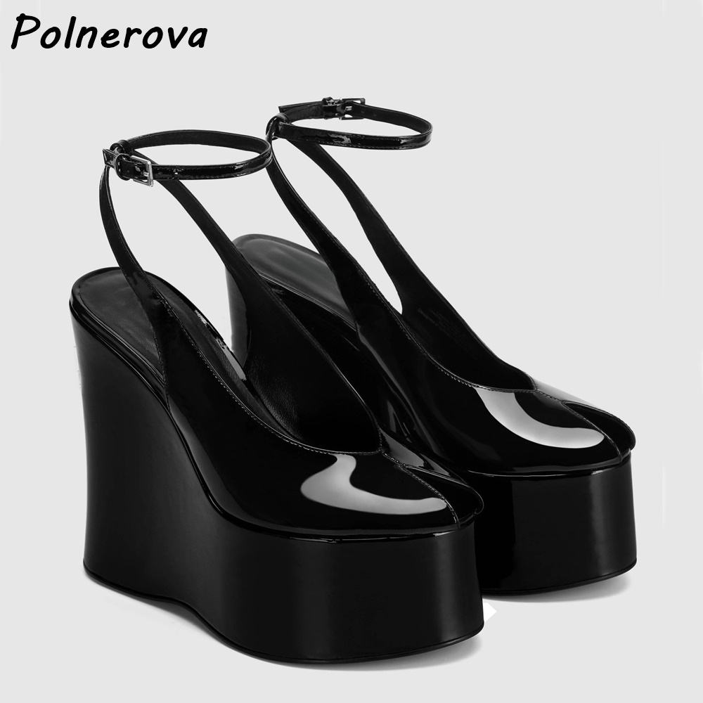 Sandálias de Plataforma em Cou - Cork Wedge Sandal avaliação e preço